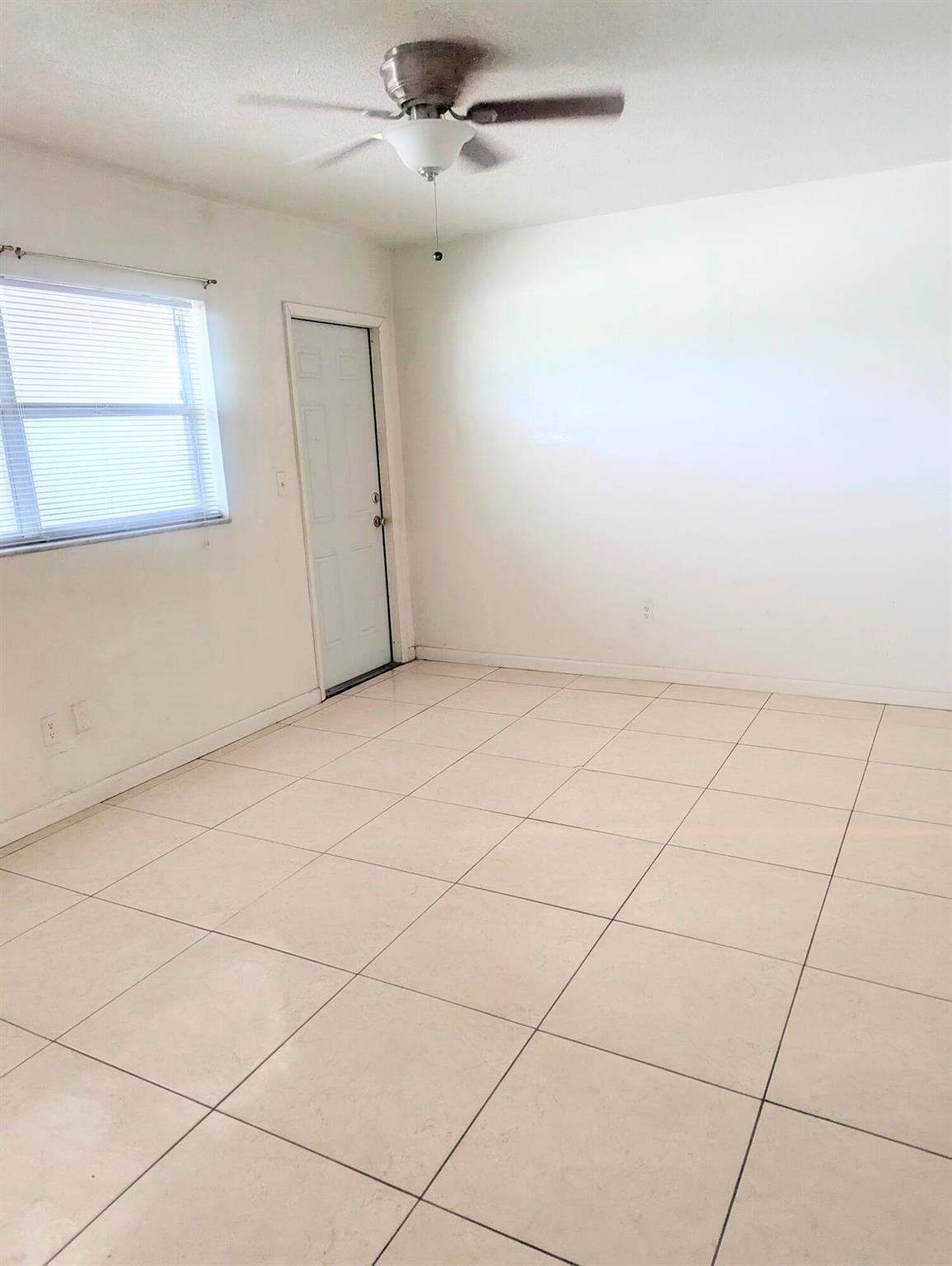 GOLF RIDGE VILLAS CONDO U - Residential Lease