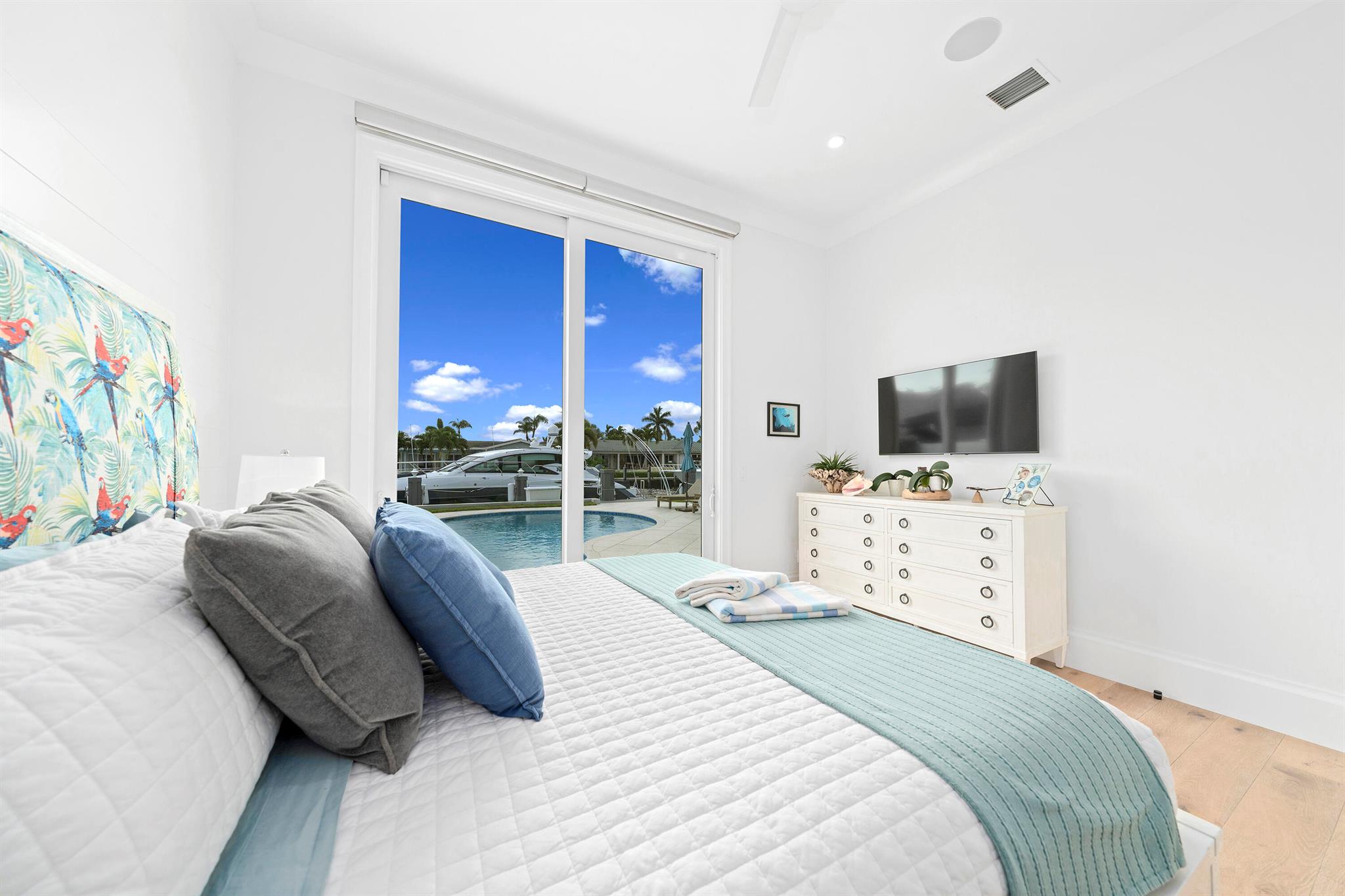 HARBOR VILLAGE SEC F - Residential