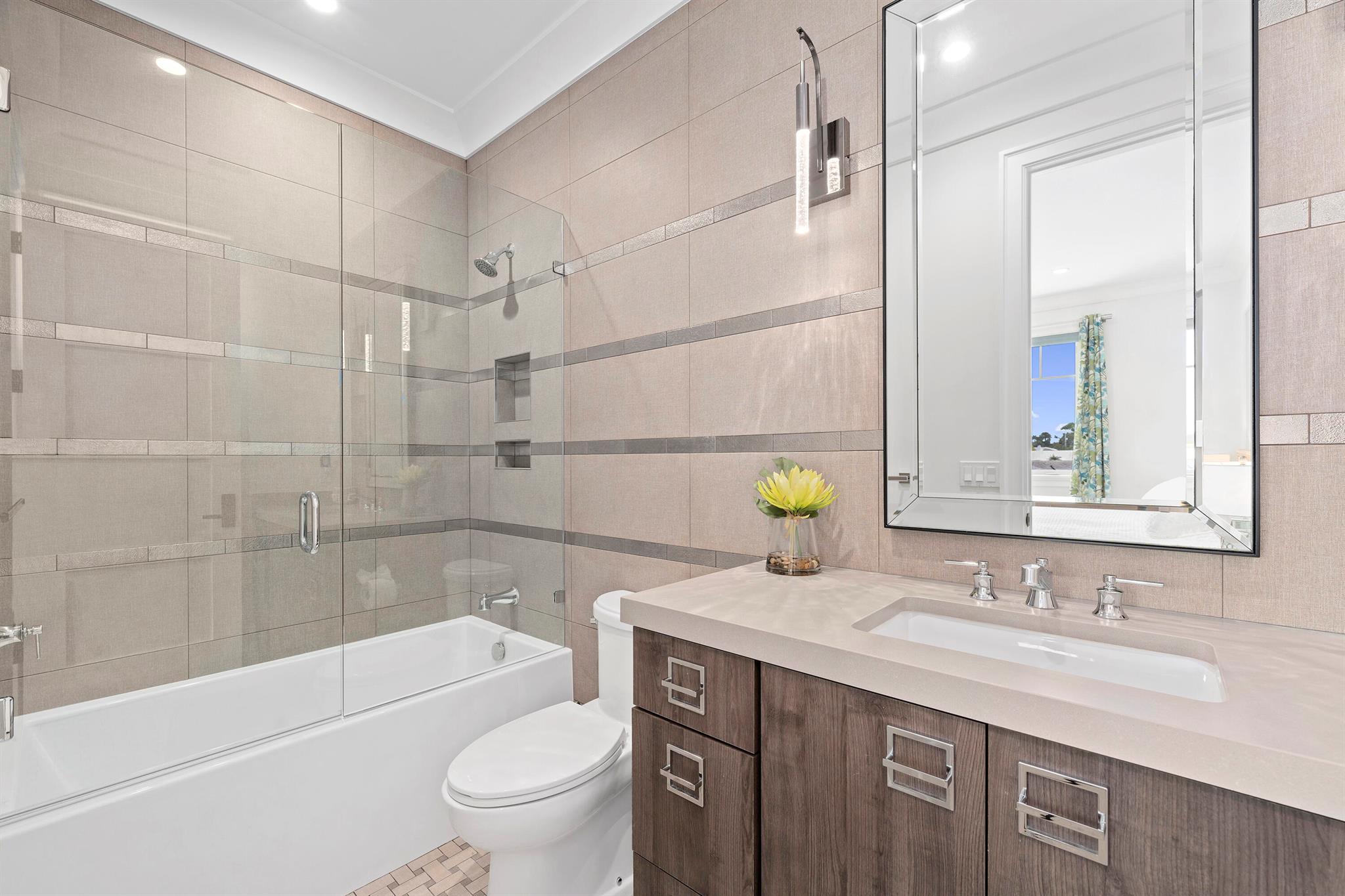 HARBOR VILLAGE SEC F - Residential