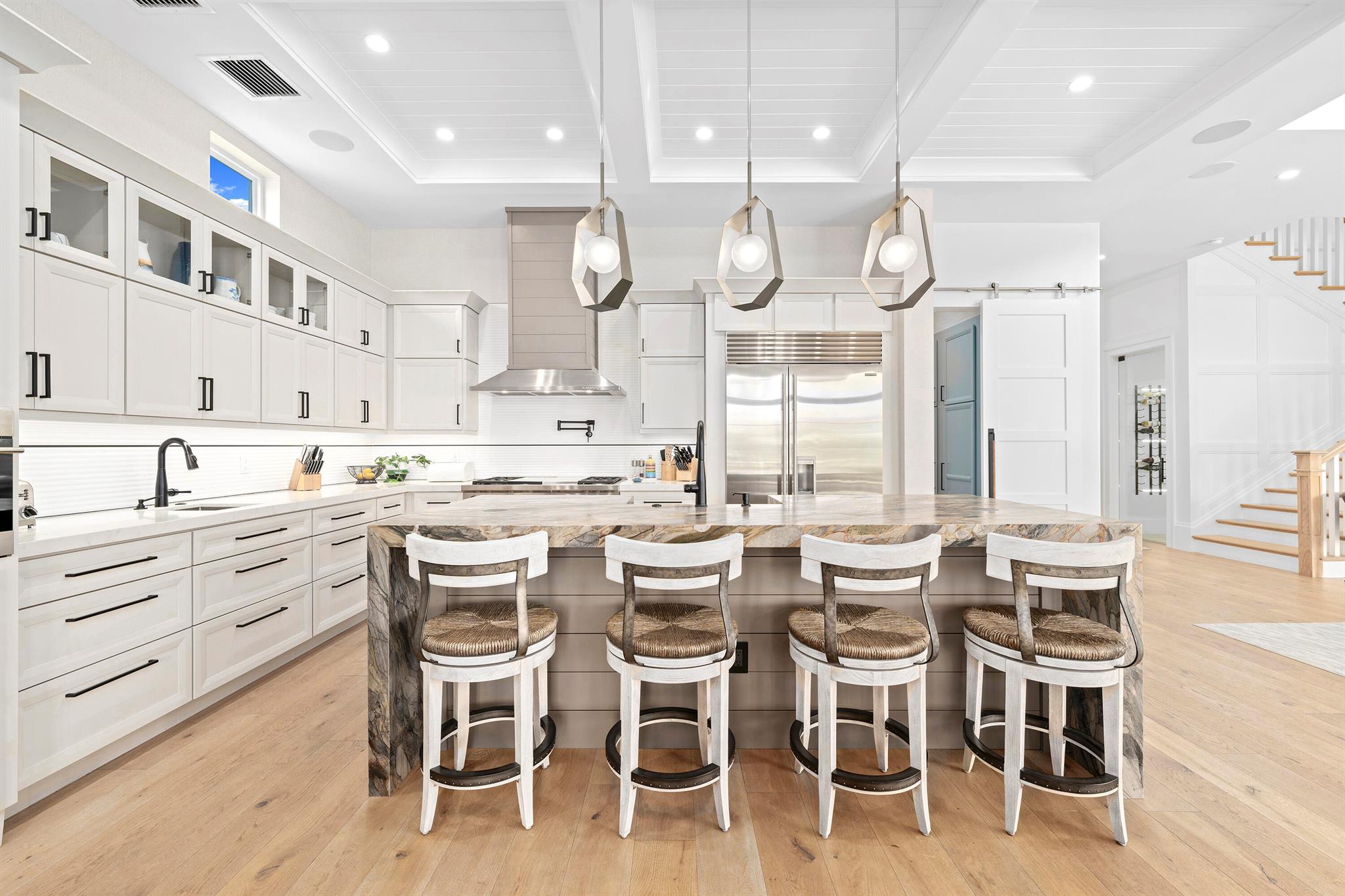 HARBOR VILLAGE SEC F - Residential