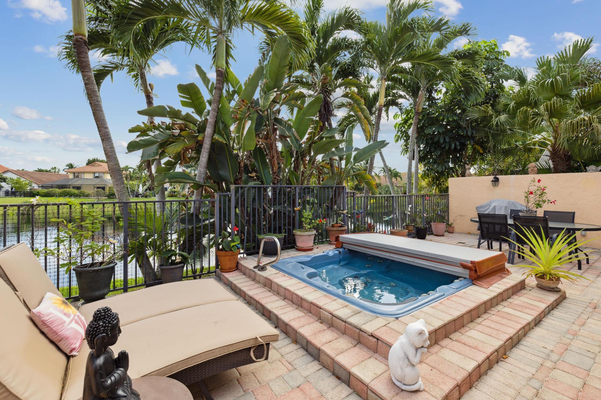 The Villages Of Hillsboro - Residential