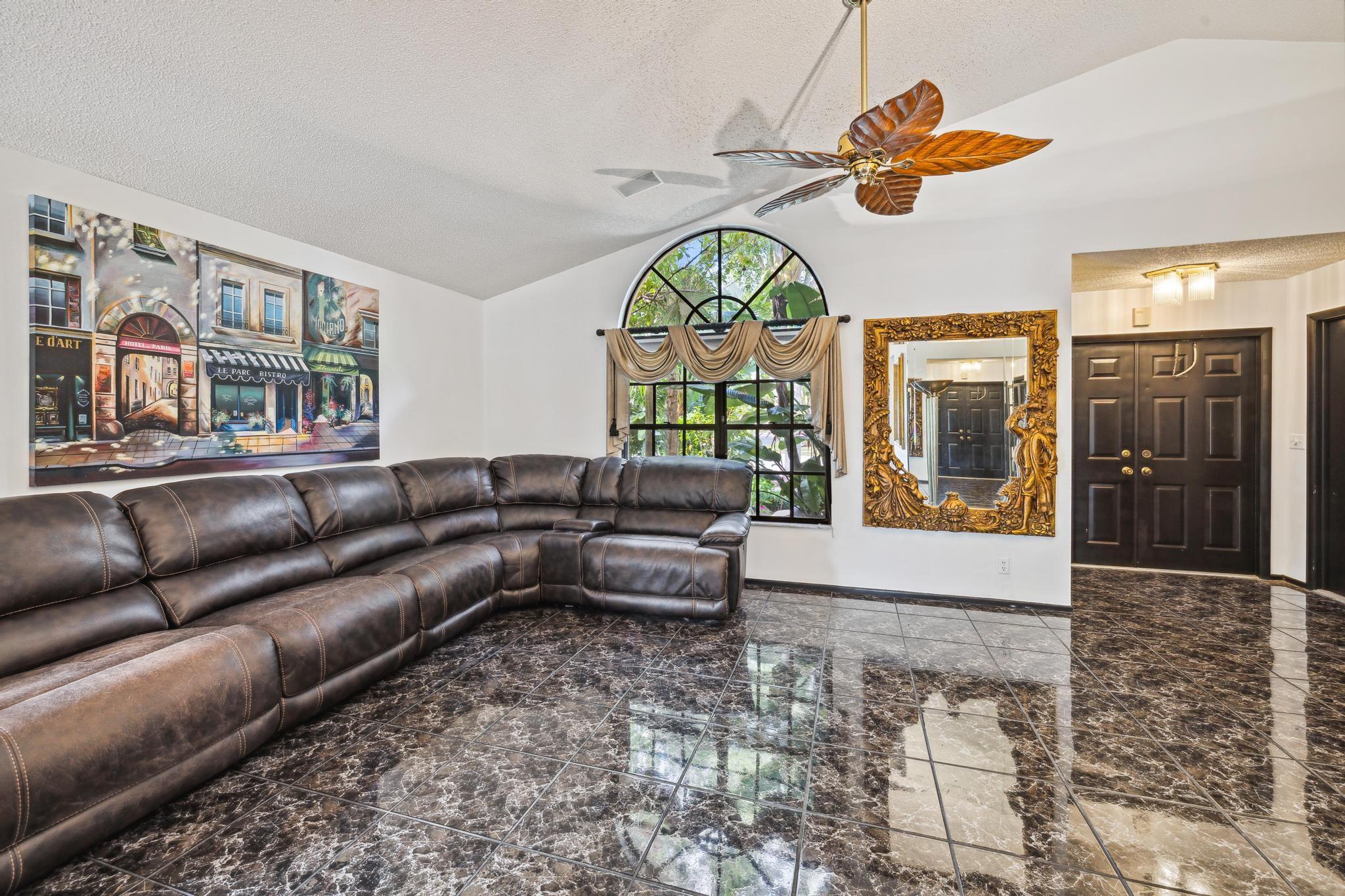 The Villages Of Hillsboro - Residential