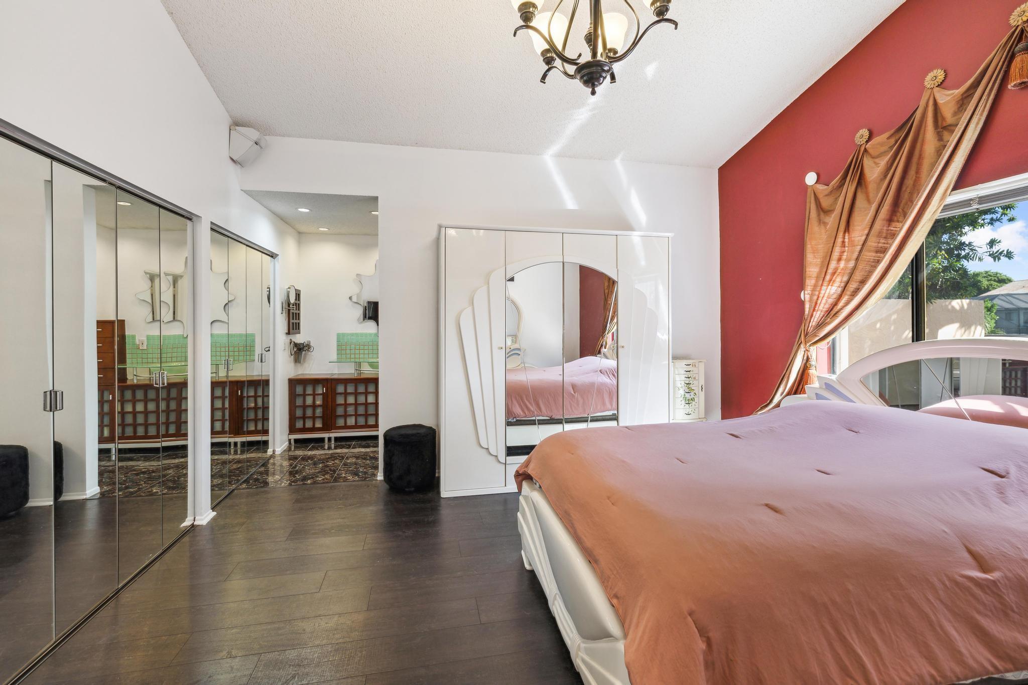 The Villages Of Hillsboro - Residential