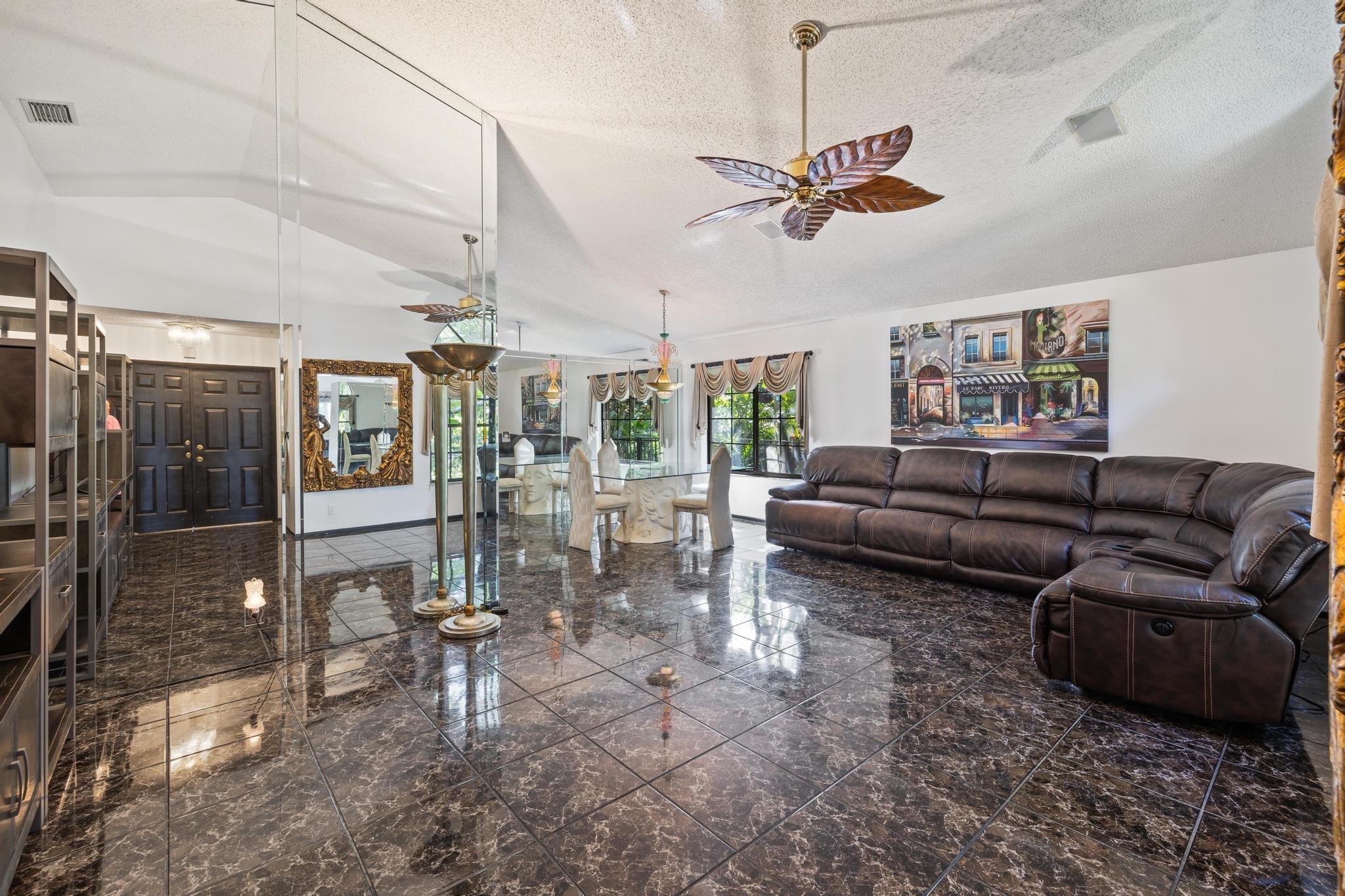 The Villages Of Hillsboro - Residential