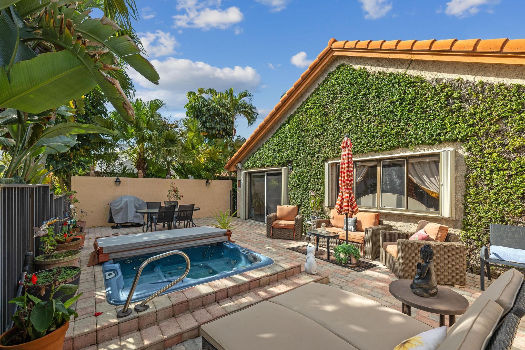 The Villages Of Hillsboro - Residential