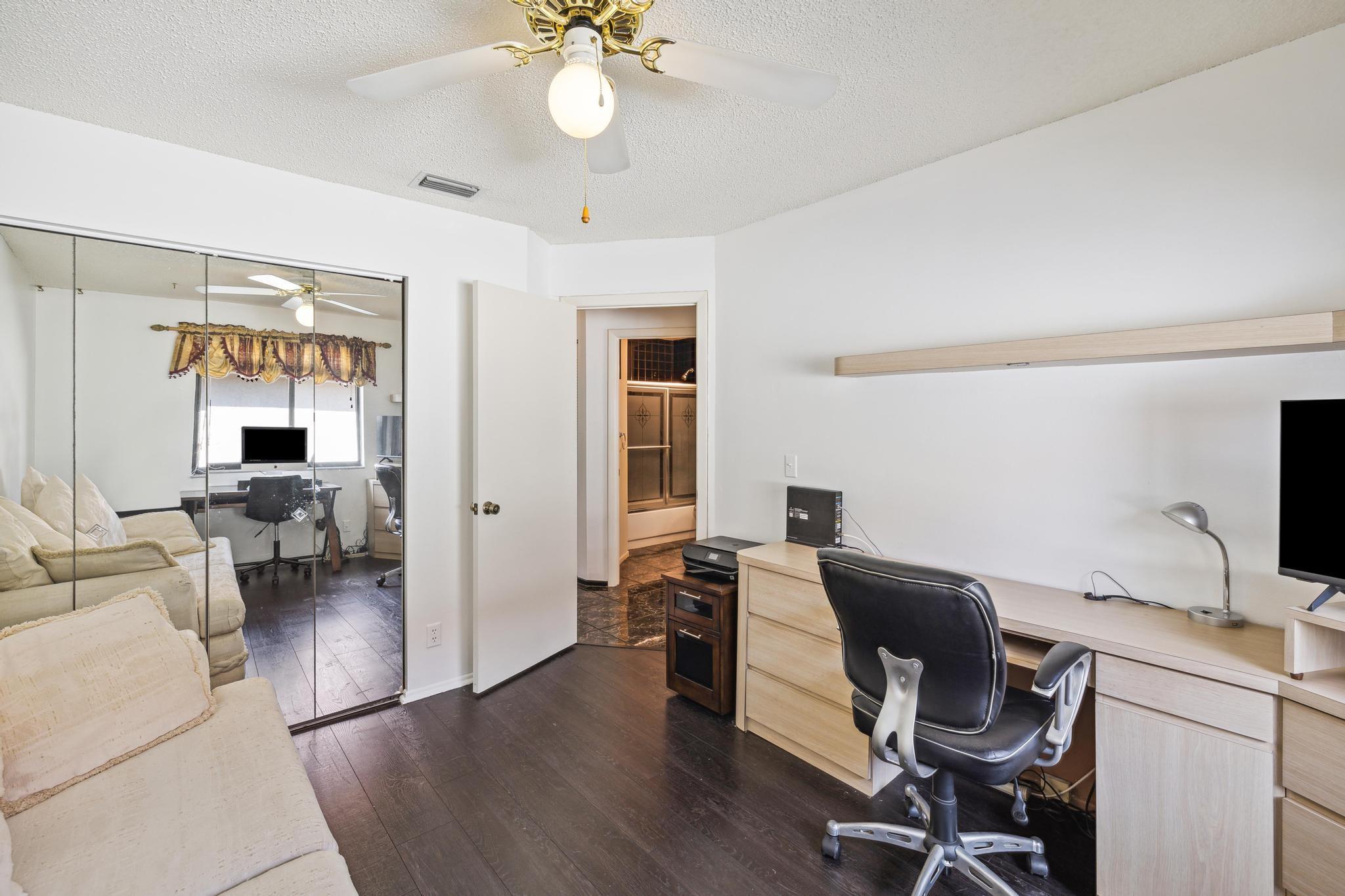 The Villages Of Hillsboro - Residential