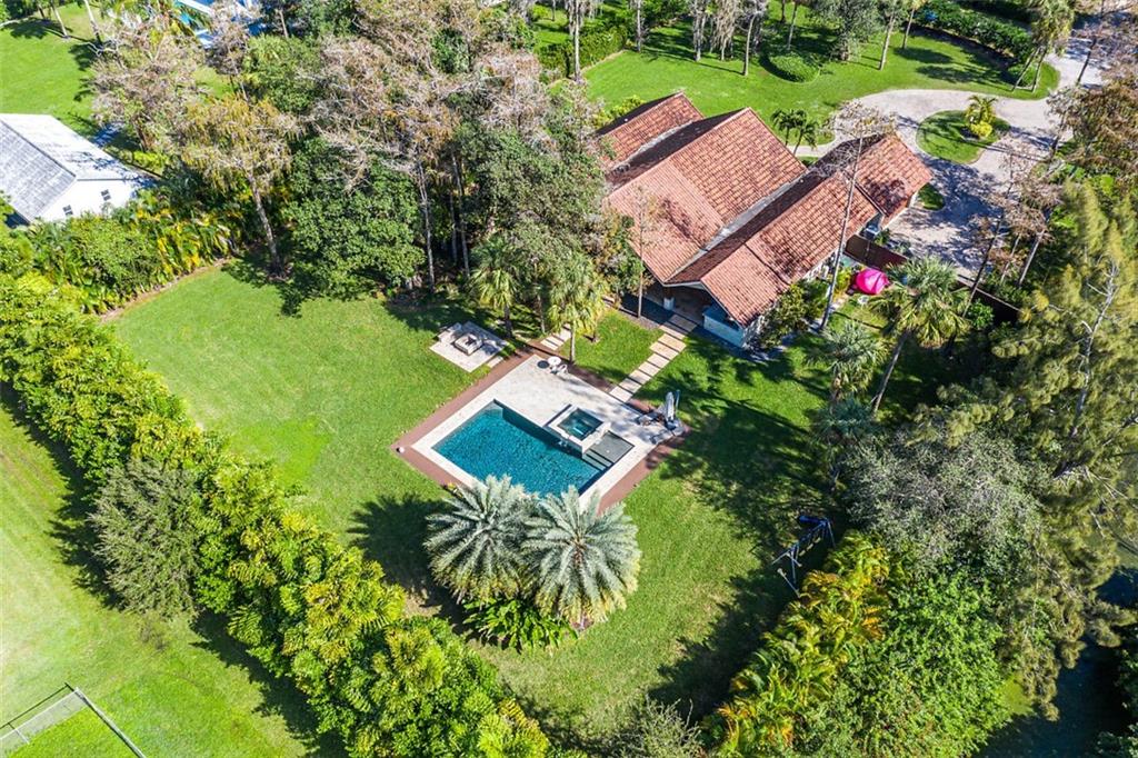 Pinetree Estates - Residential Lease