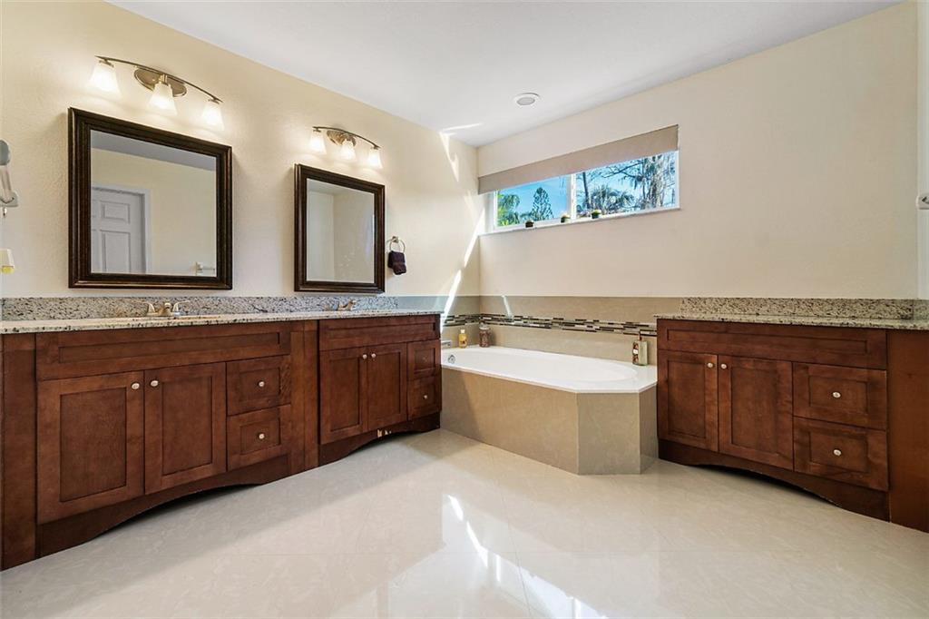 Pinetree Estates - Residential Lease