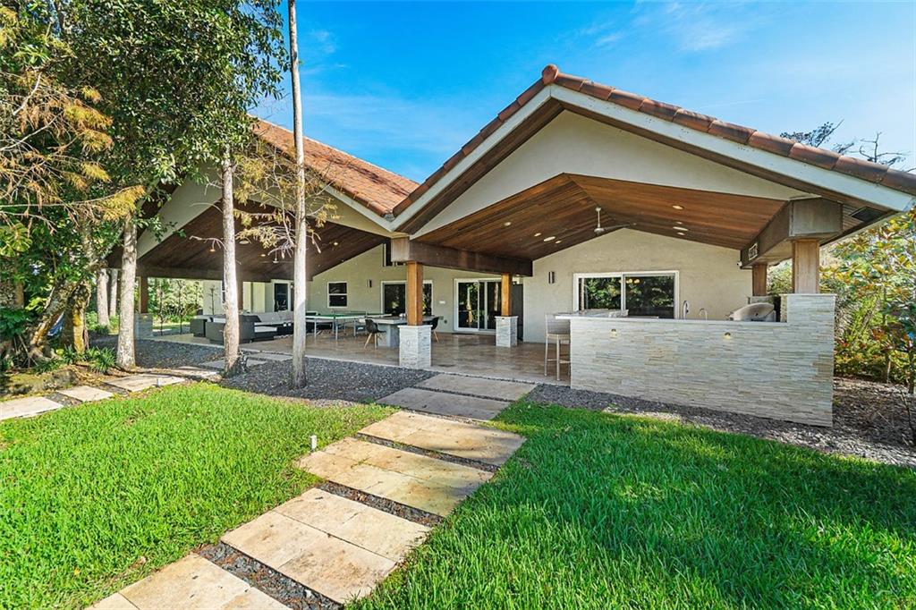 Pinetree Estates - Residential Lease