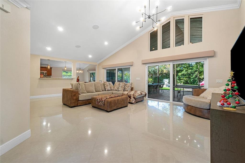 Pinetree Estates - Residential Lease