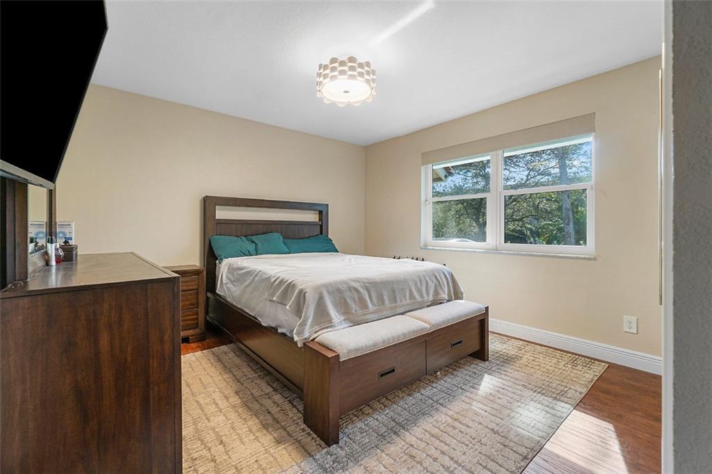 Pinetree Estates - Residential Lease