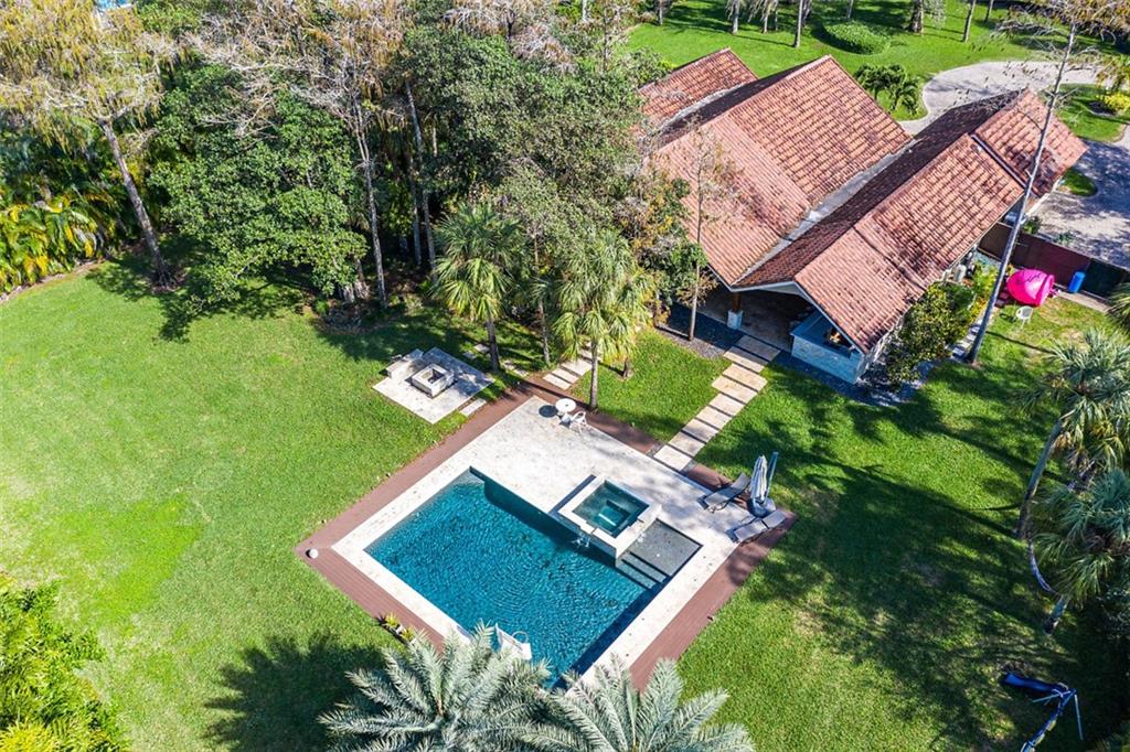 Pinetree Estates - Residential Lease