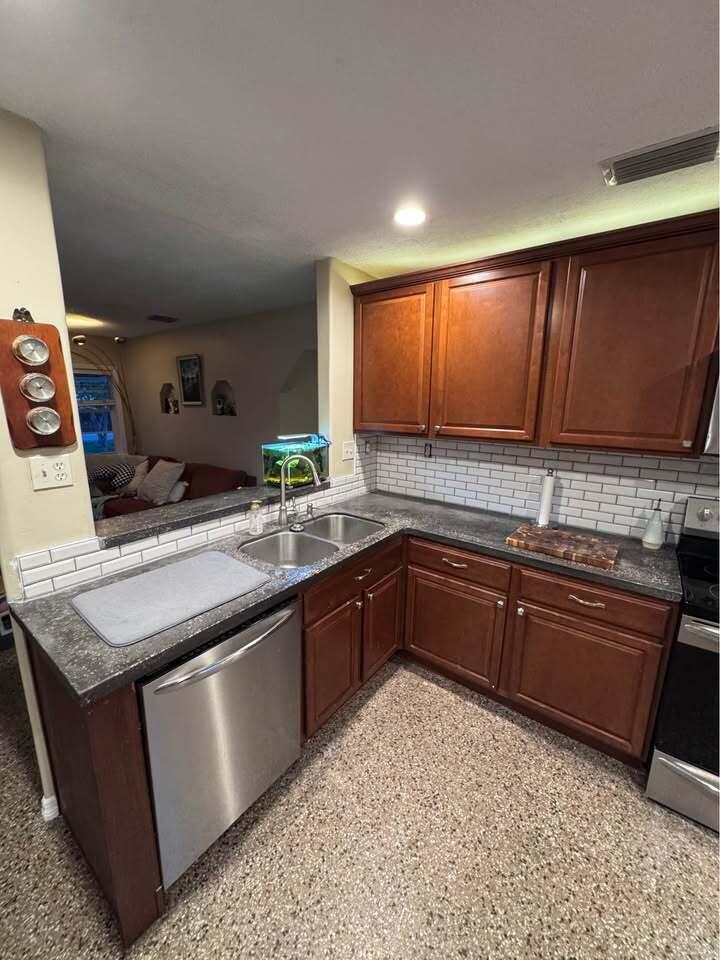 View photos, virtual tours, details... 2108 Donald Avenue