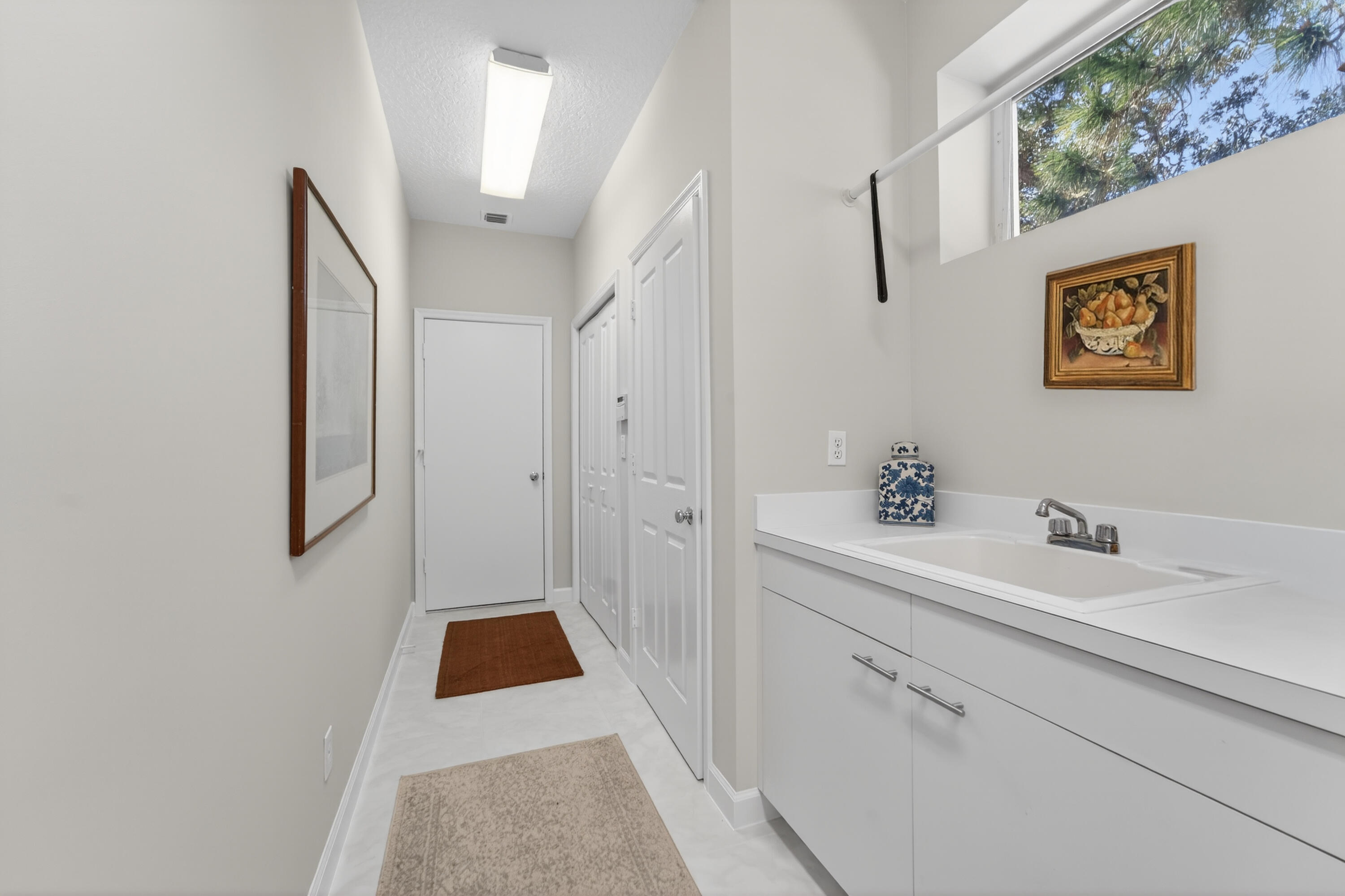 WILLOUGHBY - Residential