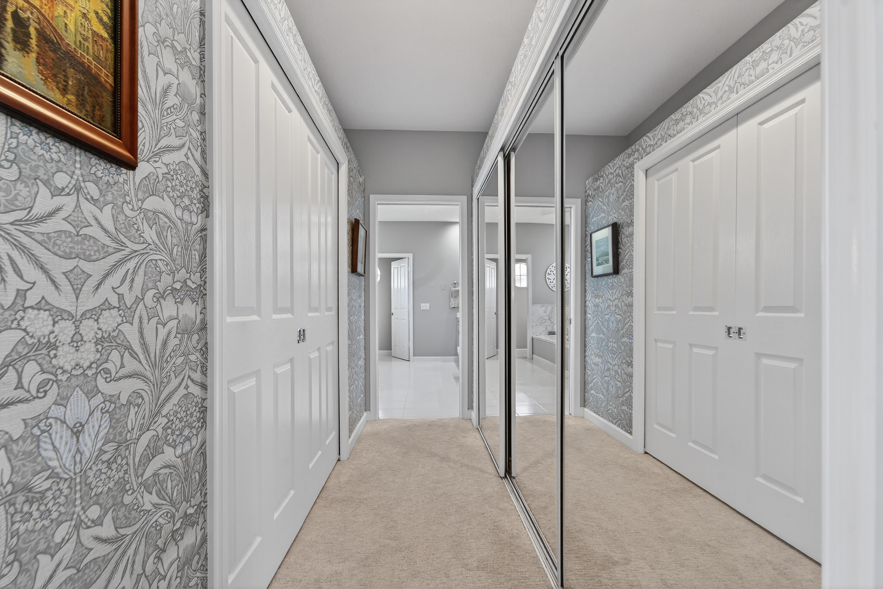 WILLOUGHBY - Residential