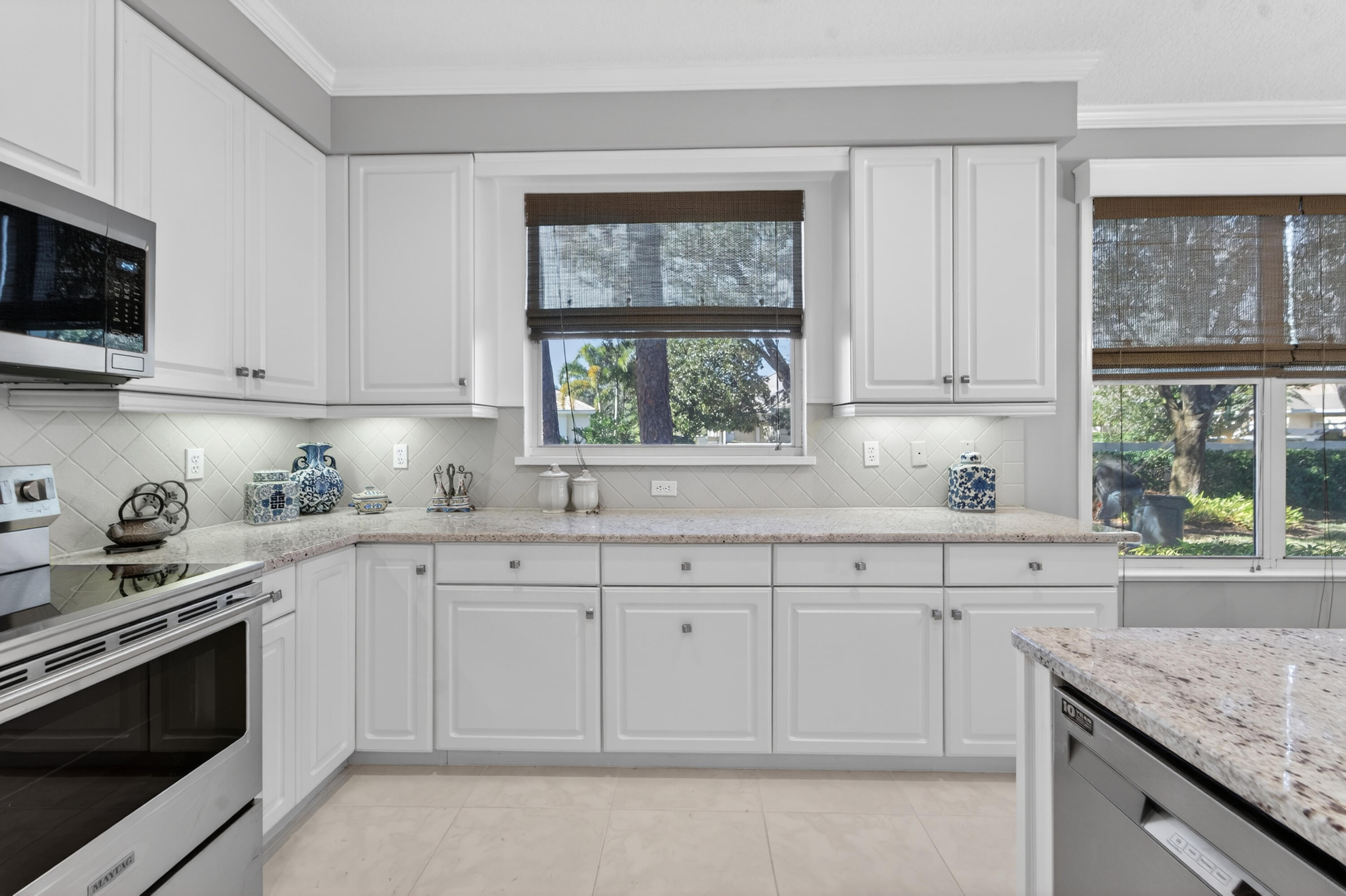 WILLOUGHBY - Residential