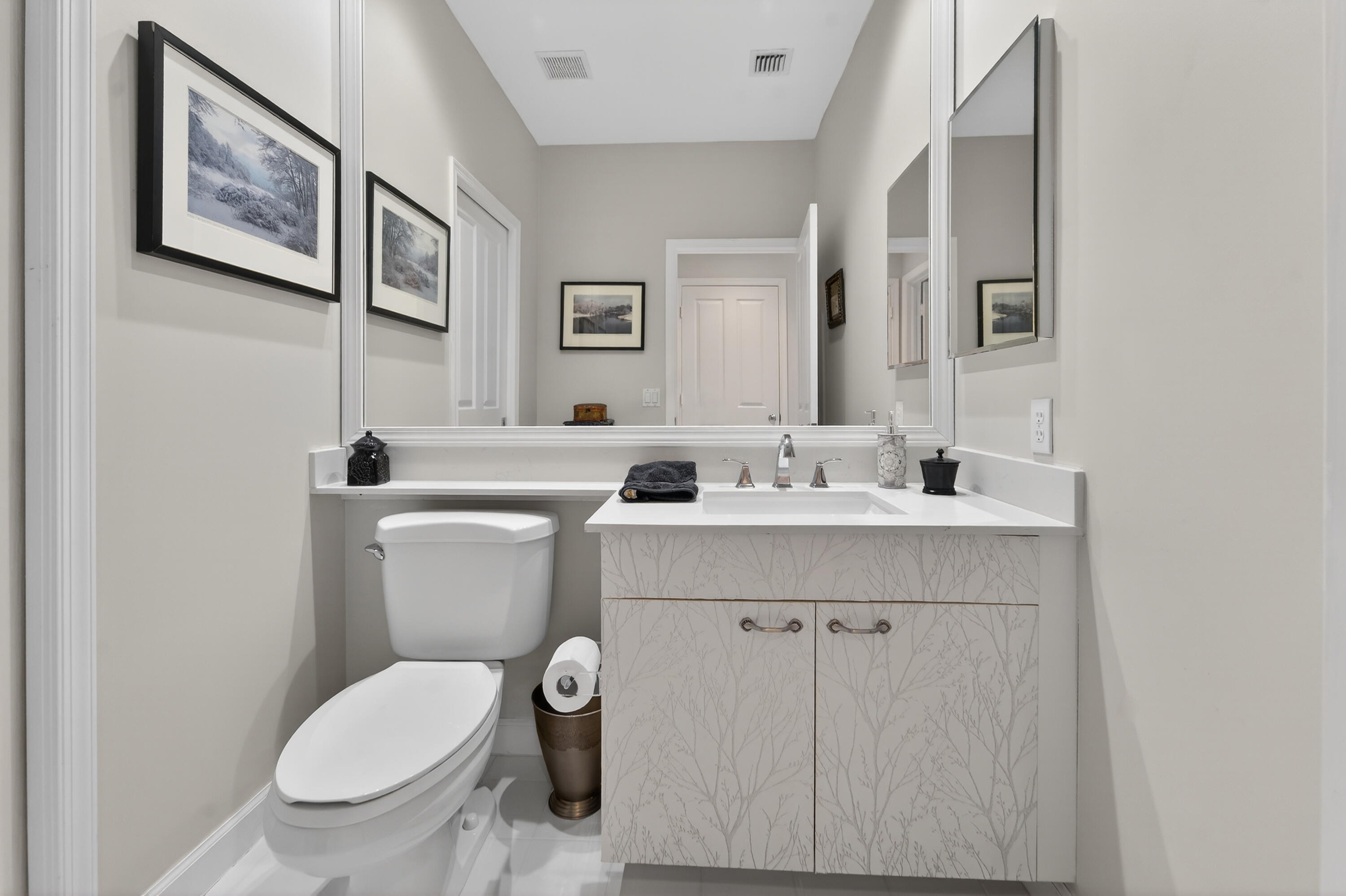 WILLOUGHBY - Residential