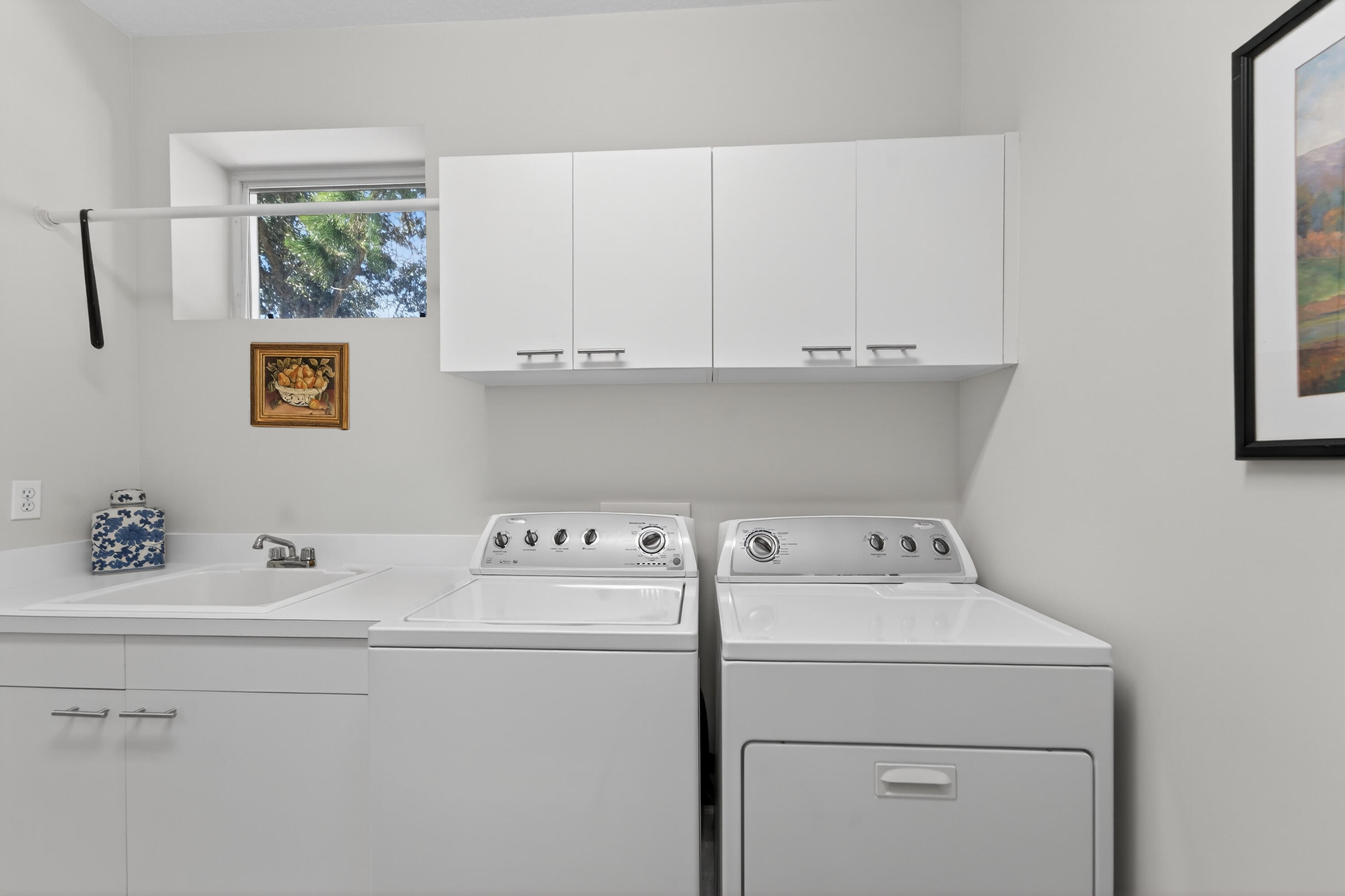 WILLOUGHBY - Residential