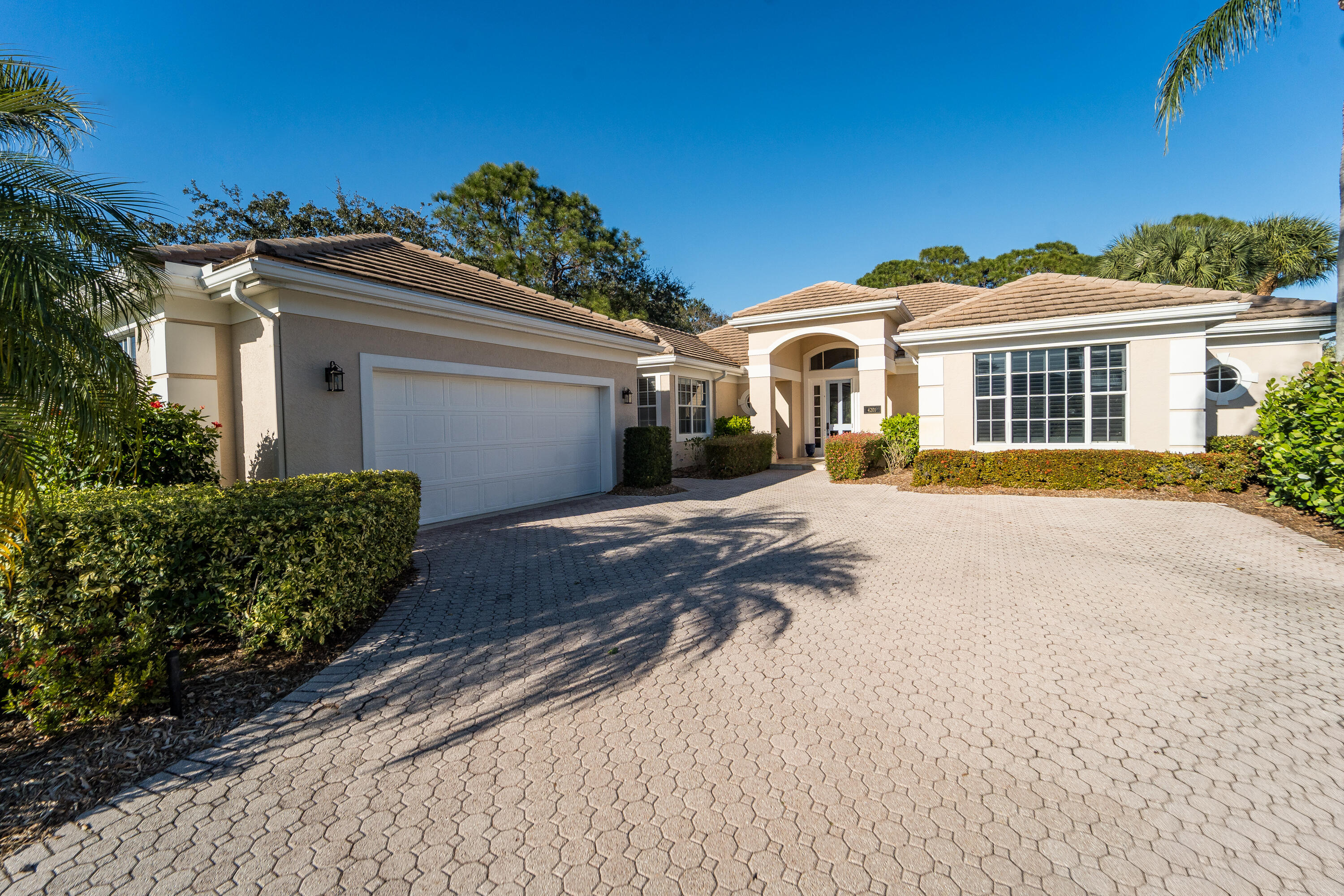 4201 SE Frazier Court