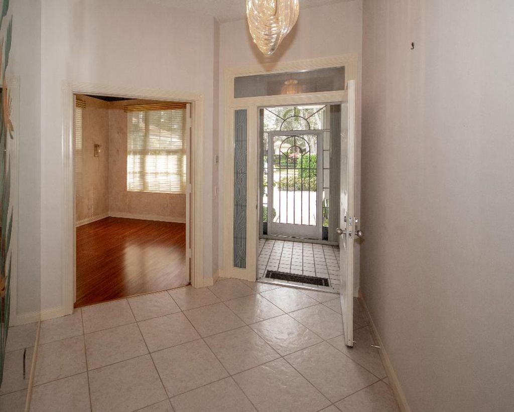 Photo of 267 Kelsey Park Circle, Palm Beach Gardens, FL 33410 (MLS # R10943134)