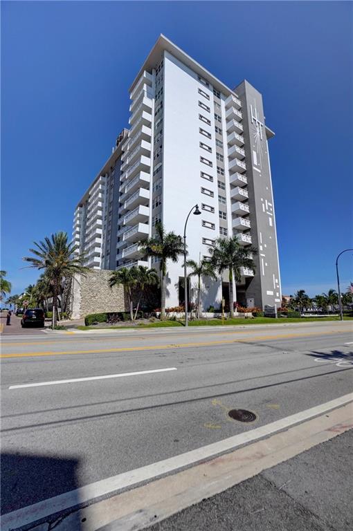 HOLLYWOOD TOWER - Residential