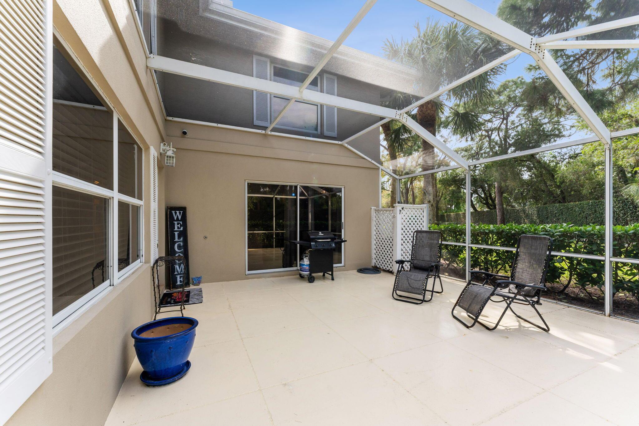 THE MEADOWS AT MARTIN DOWNS - Residential