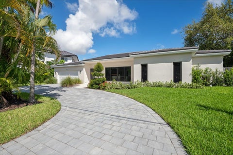 Tiny photo for 3111 NE 55th Street, Fort Lauderdale, FL 33308 (MLS # B26089427)