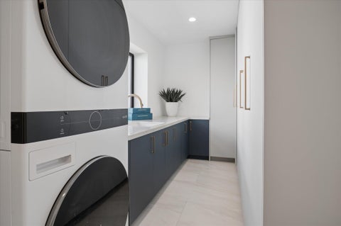 Tiny photo for 3111 NE 55th Street, Fort Lauderdale, FL 33308 (MLS # B26089427)
