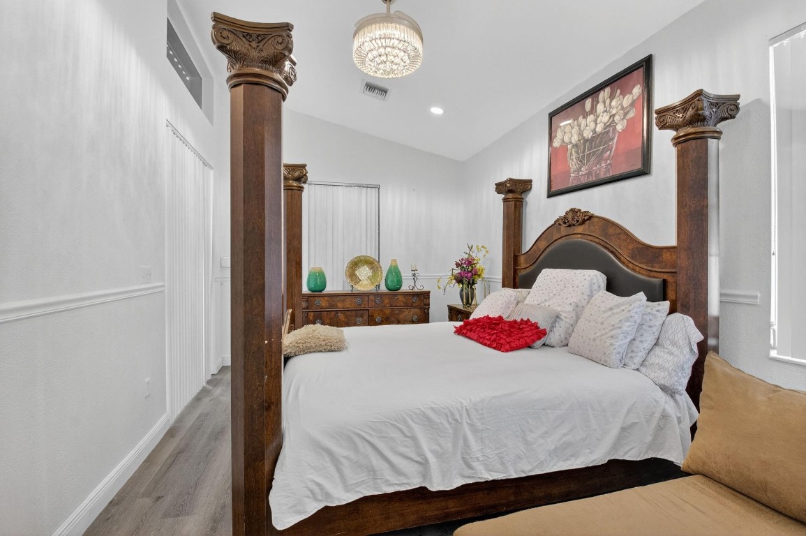 Lawrence Grove 01 Rep - Residential