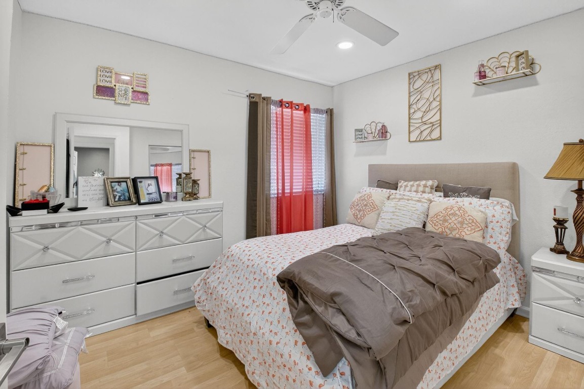 Lawrence Grove 01 Rep - Residential