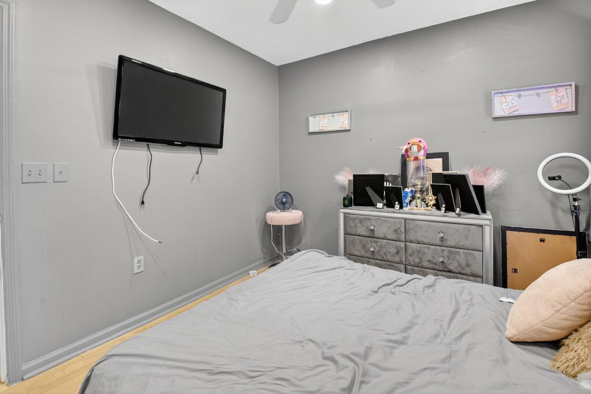 Lawrence Grove 01 Rep - Residential