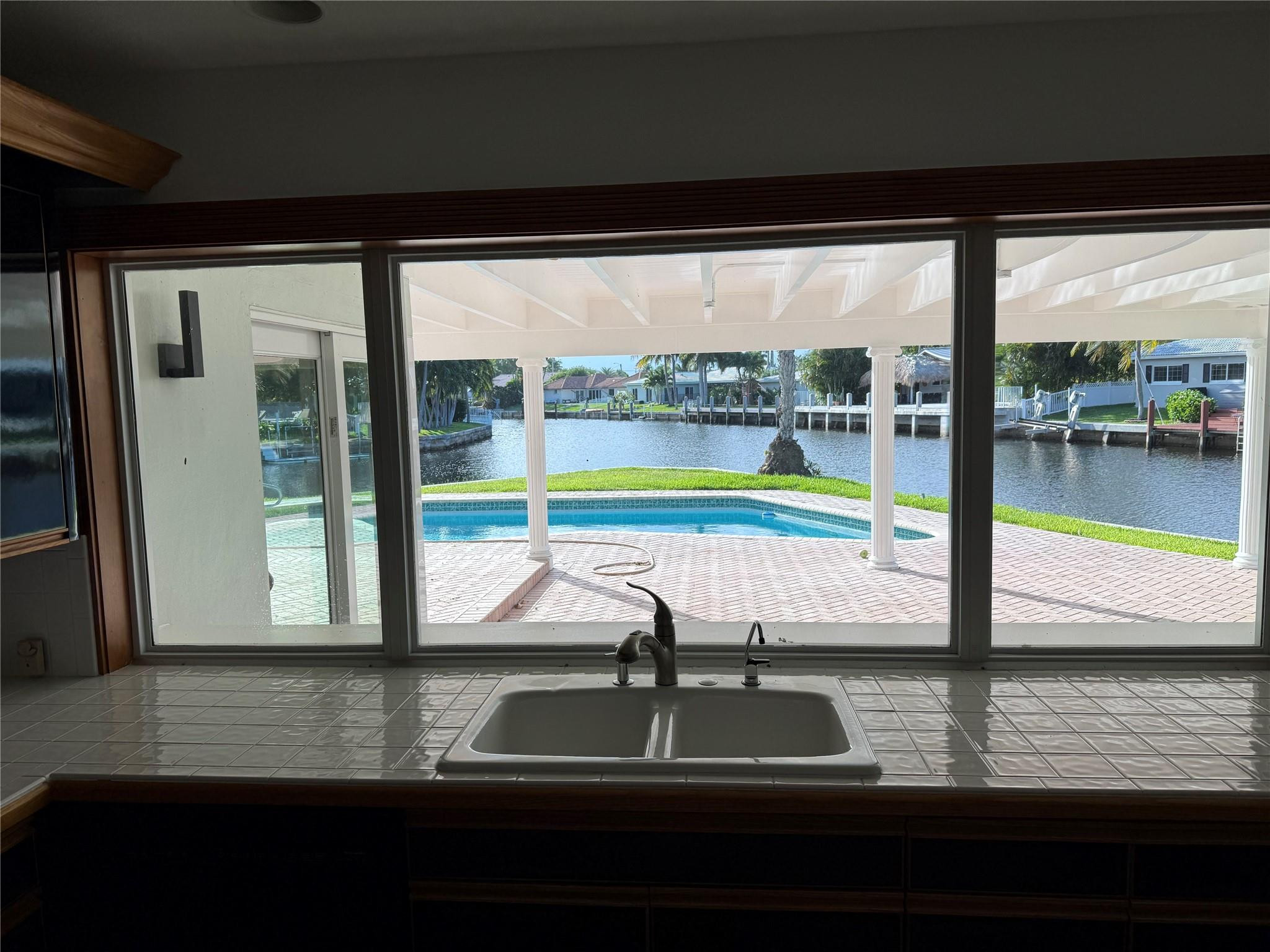 The Landings First Sec 56 - Residential Lease