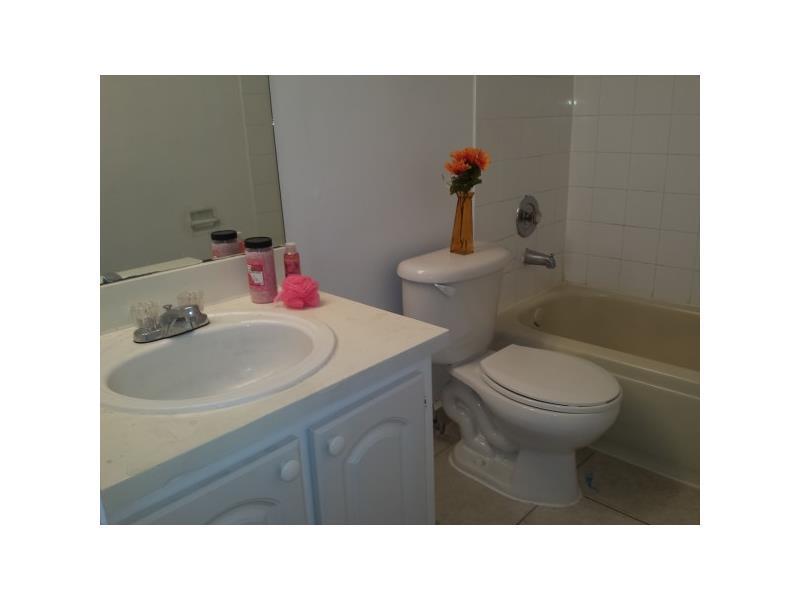 ARBOR KEYS CONDO - Residential