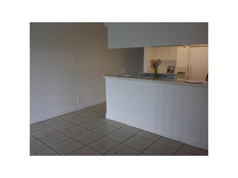 ARBOR KEYS CONDO - Residential