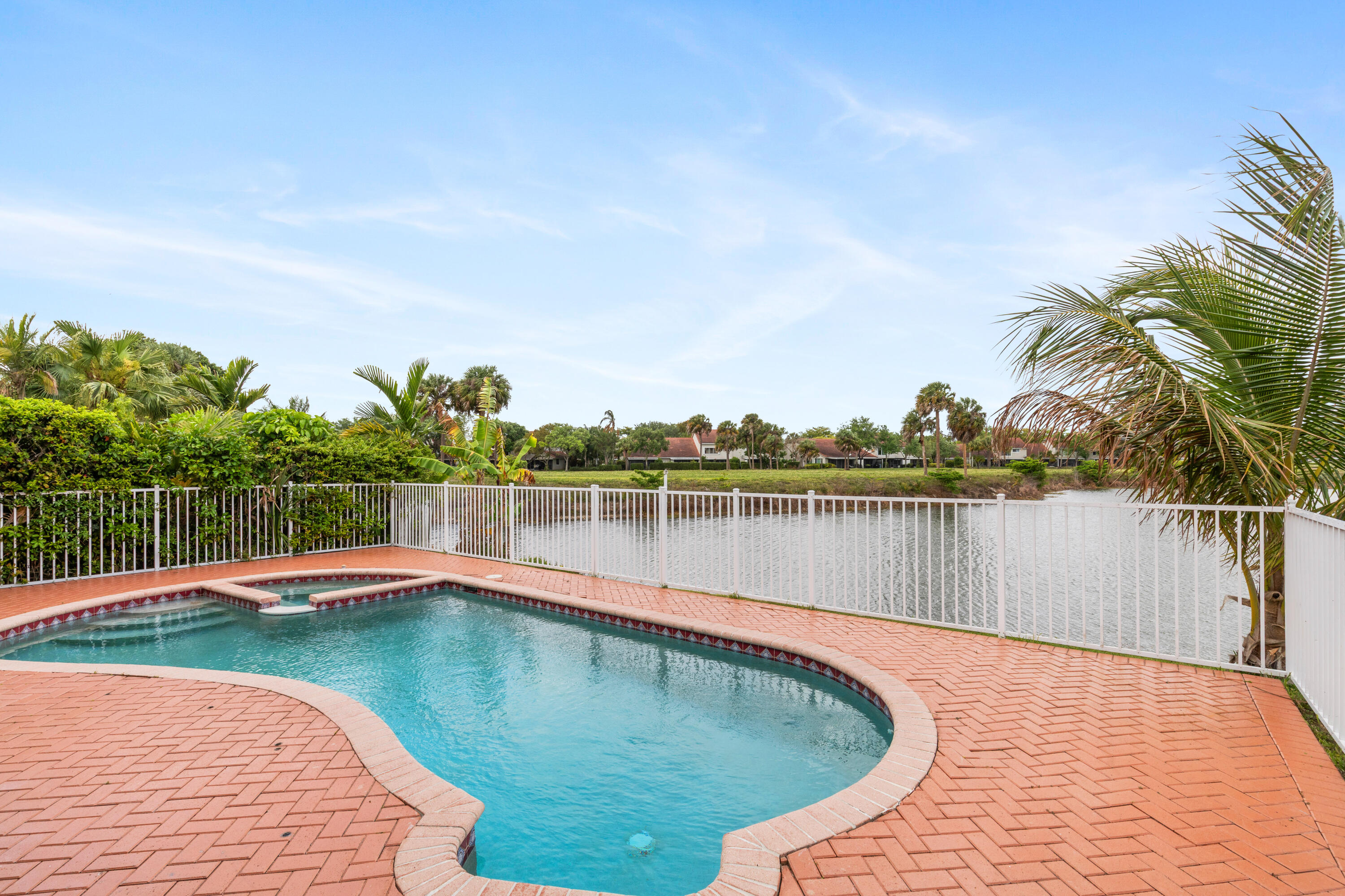 The Greens at Carolina II - Residential