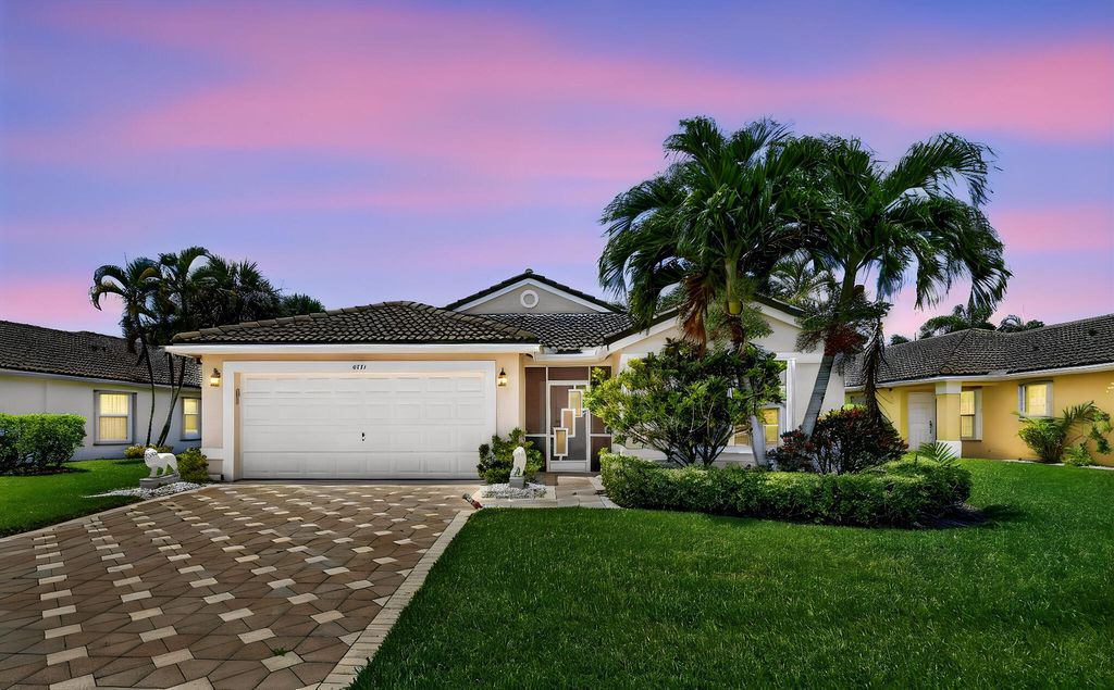 Photo of 8171 Palm Gate Drive, Boynton Beach, FL 33436 (MLS # B26033217)