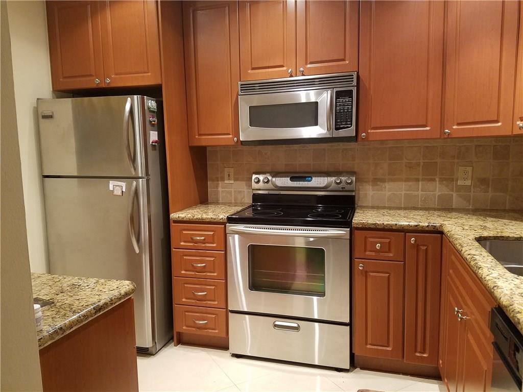 Villager Twnhms 114-36 B - Residential Lease