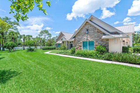 A home in Loxahatchee