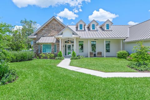 A home in Loxahatchee