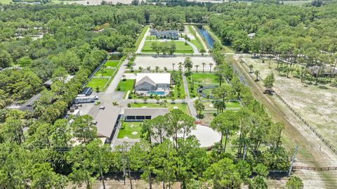 A home in Loxahatchee