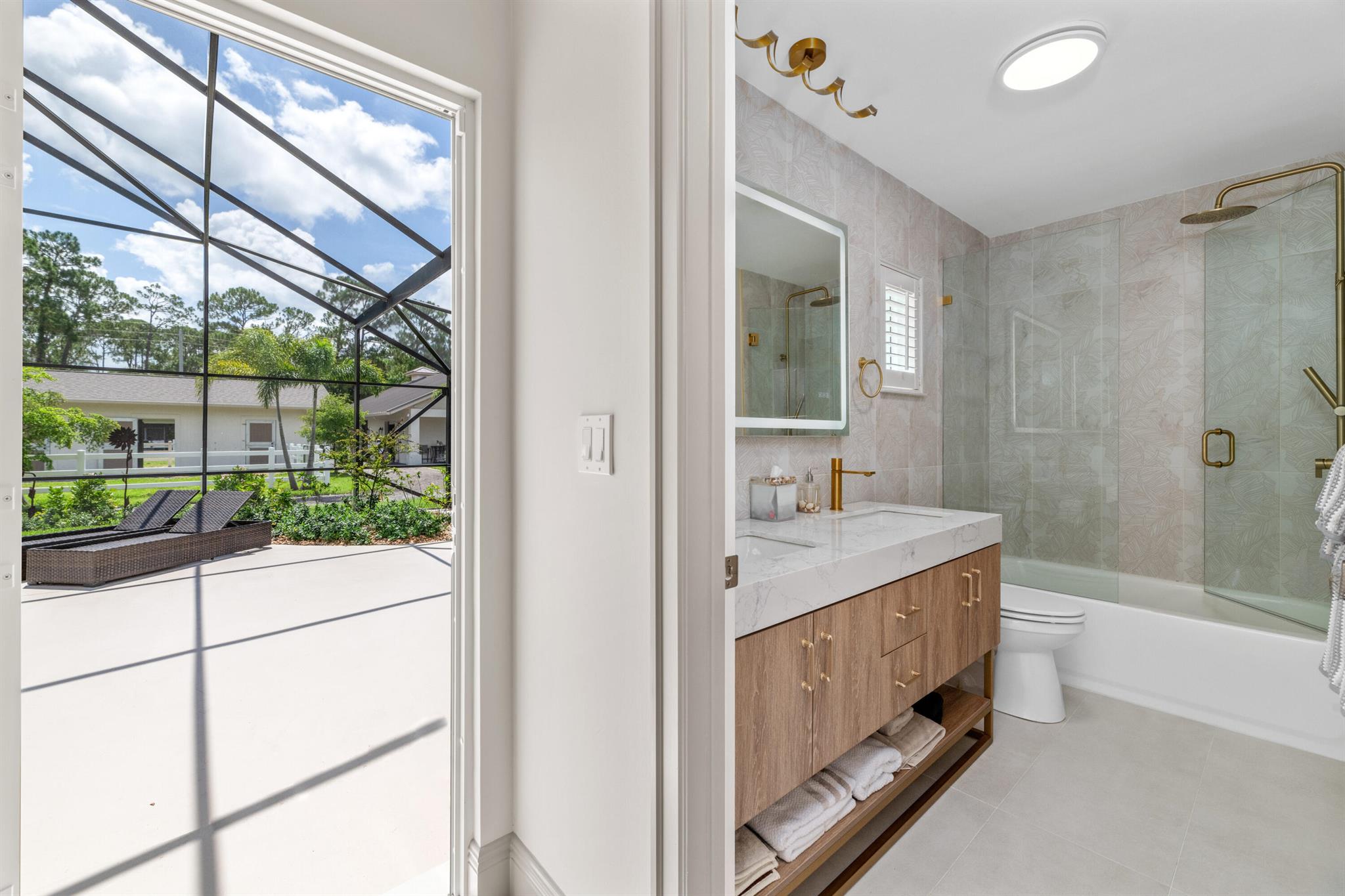 FOX TRAIL - Residential