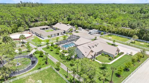 A home in Loxahatchee