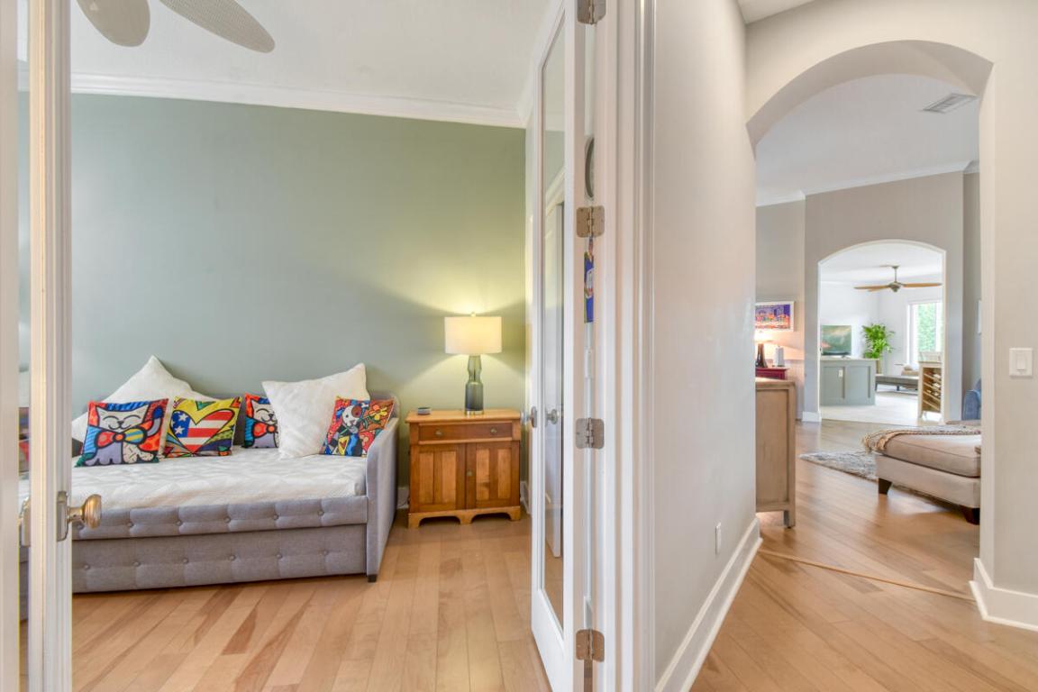 WHITEHORSE ESTATES - Residential