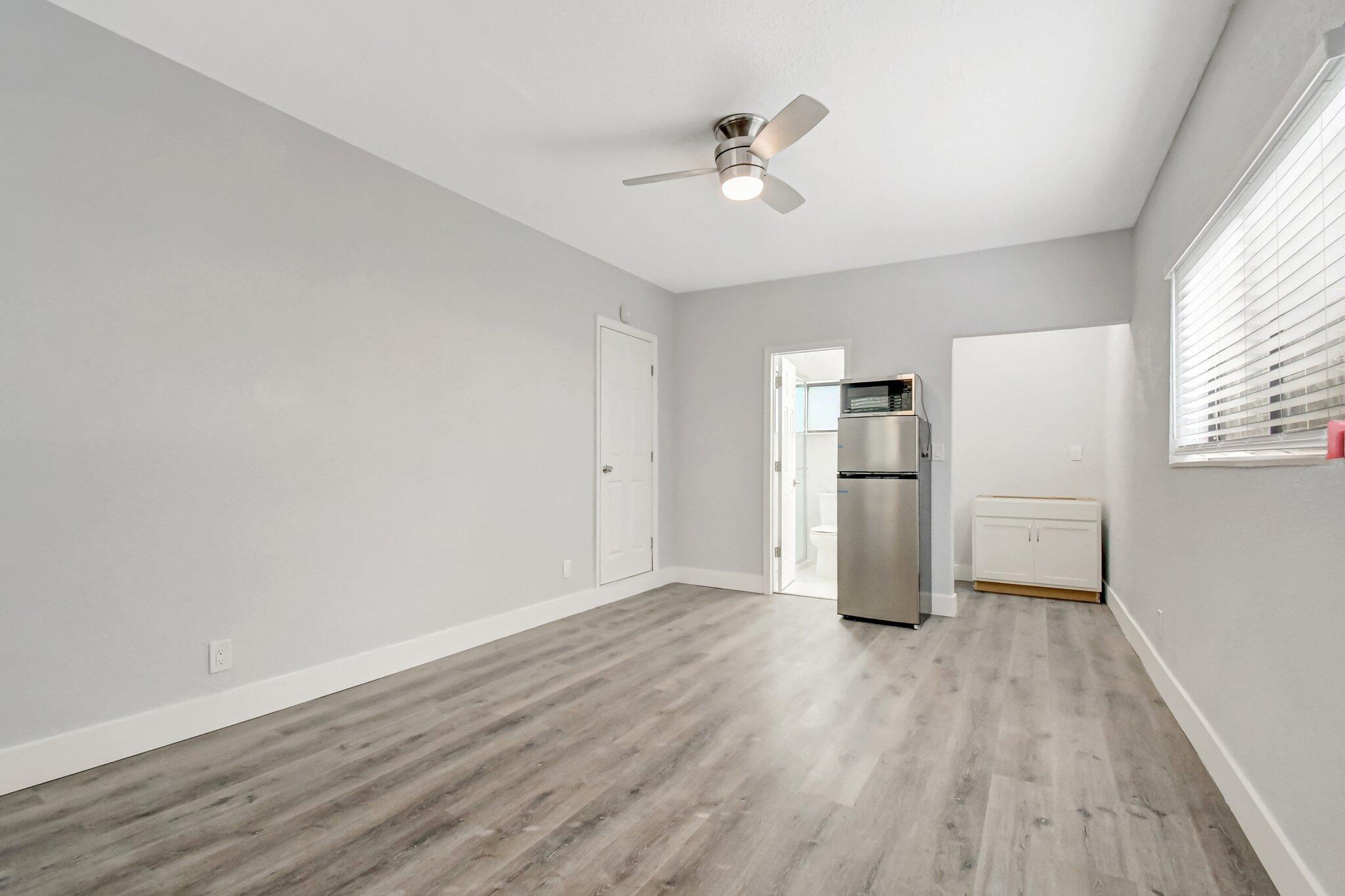 BOULEVARD GARDENS - Residential Lease