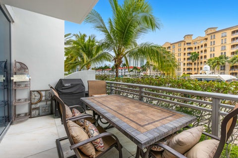 Tiny photo for 2950 NE 188th Street #122, Aventura, FL 33180 (MLS # B26078796)