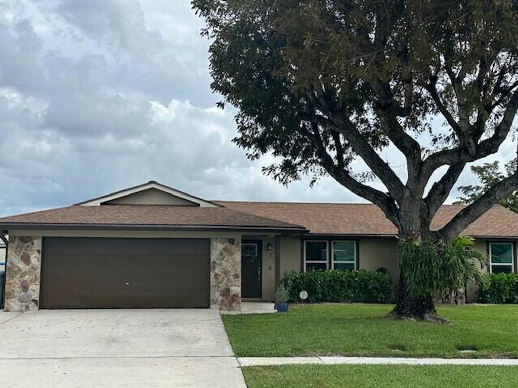 Photo of 5363 Benjamin Avenue, Boynton Beach, FL 33472 (MLS # B26030923)