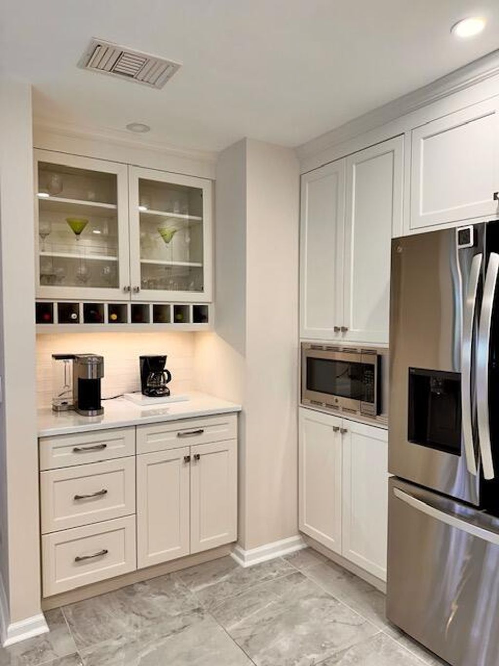 Photo of 6404 SE Brandywine Court #204, Stuart, FL 34997 (MLS # R10978430)