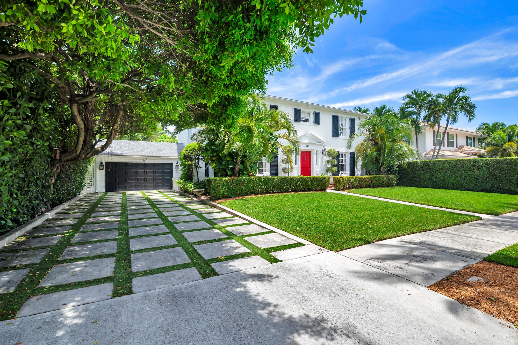 333 MONCEAUX Road