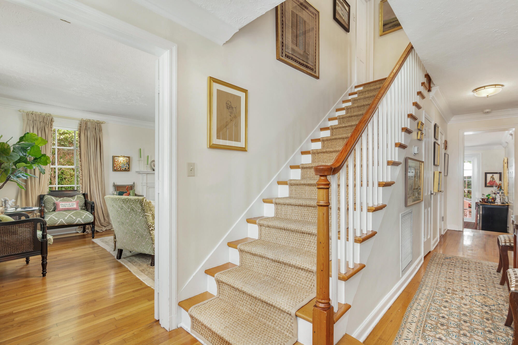 333 MONCEAUX Road