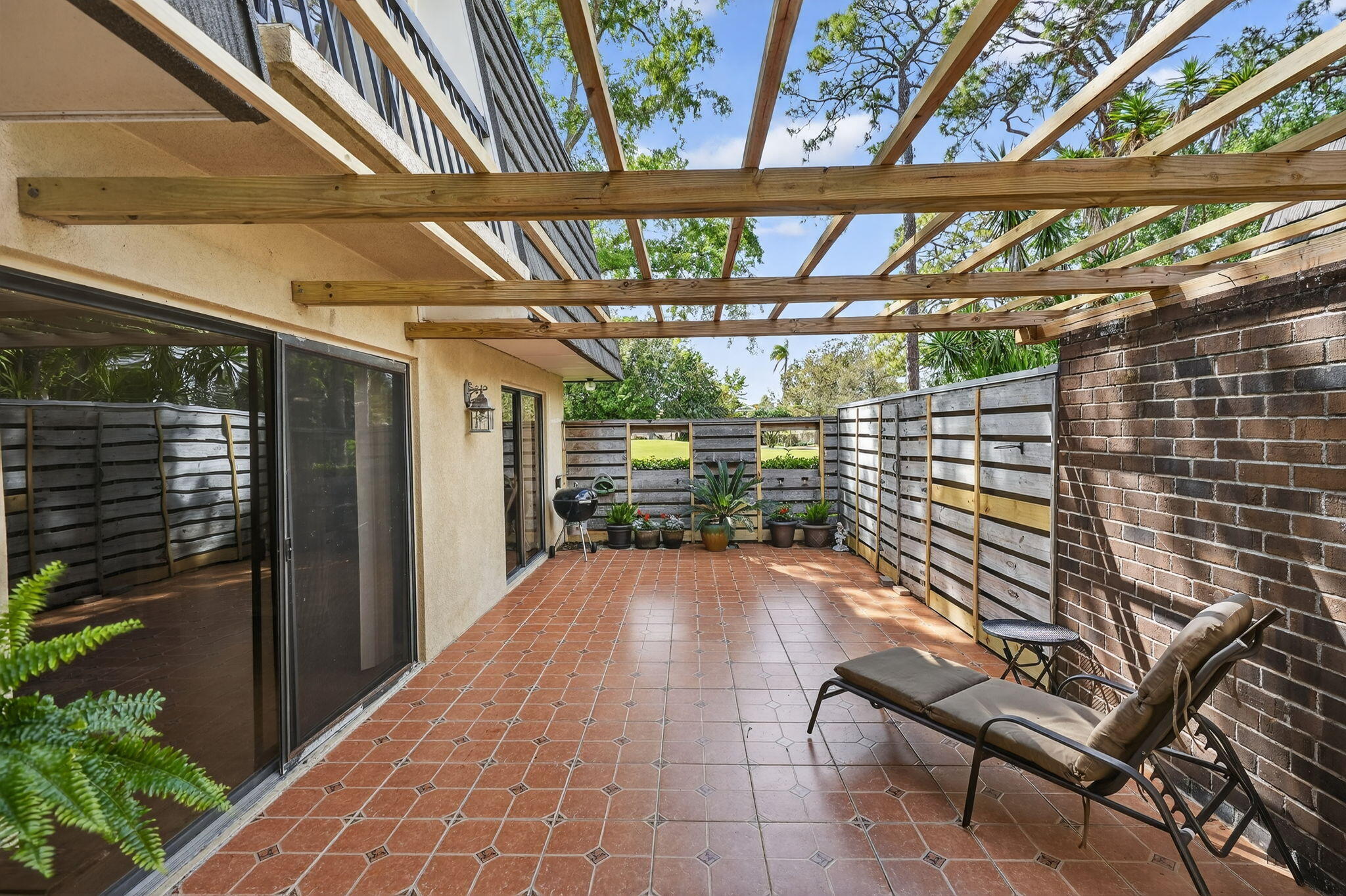 GLENWOOD TWNHS - Residential